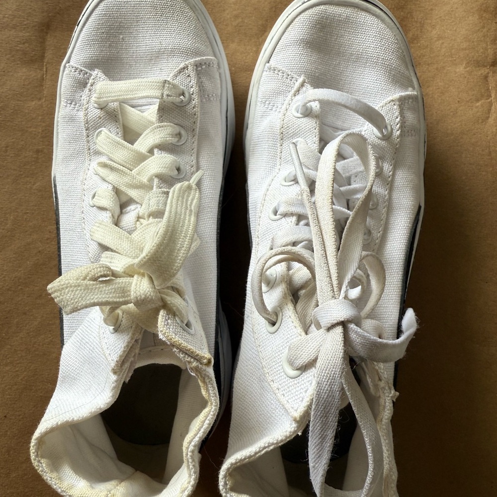 White High-Top Sneakers Puma